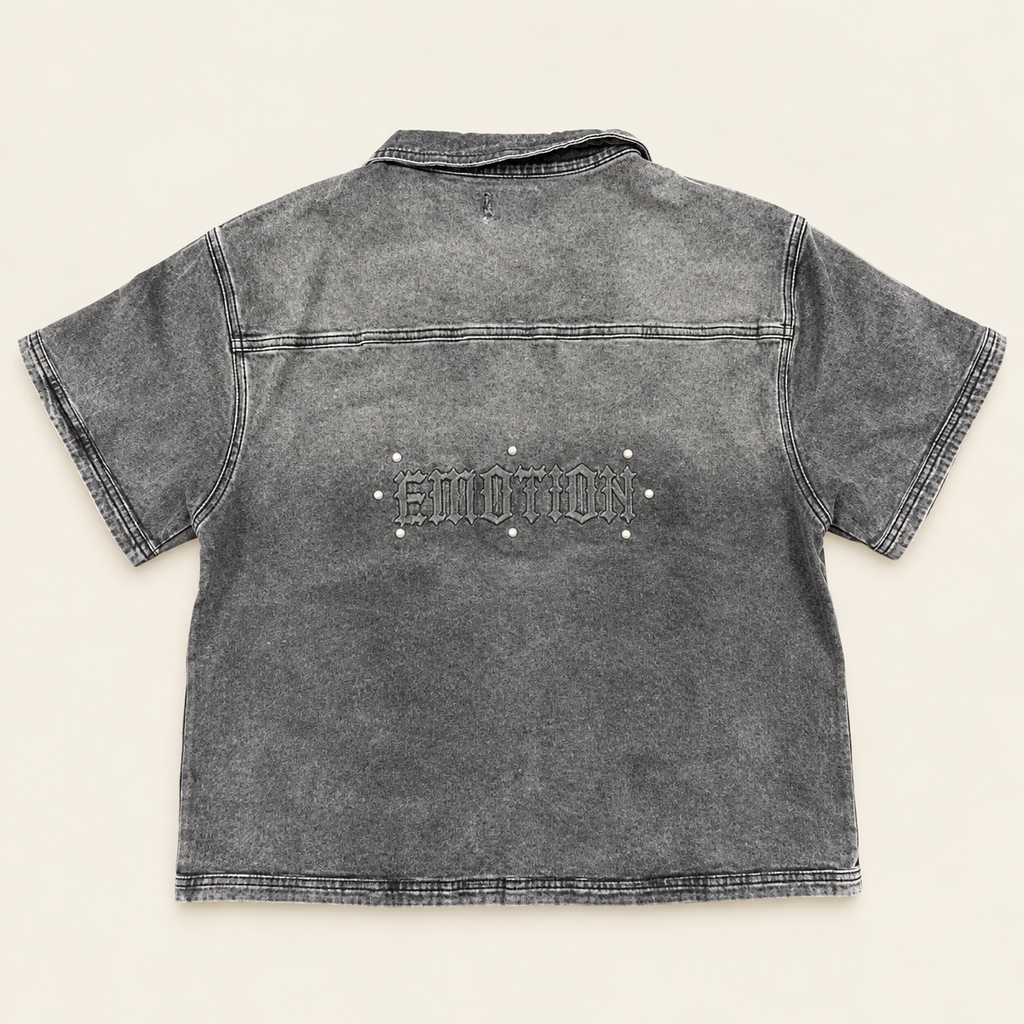 LOST UTOPIA UNEARTH CROPPED TEE
