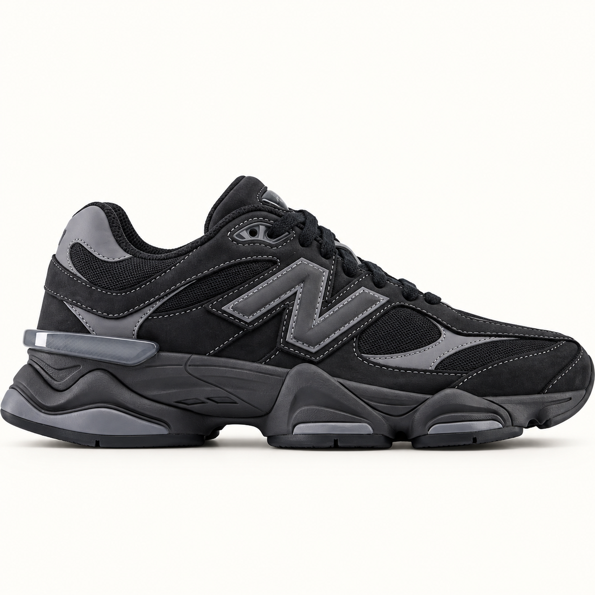 NEW BALANCE 9060 TRIPLE BLACK